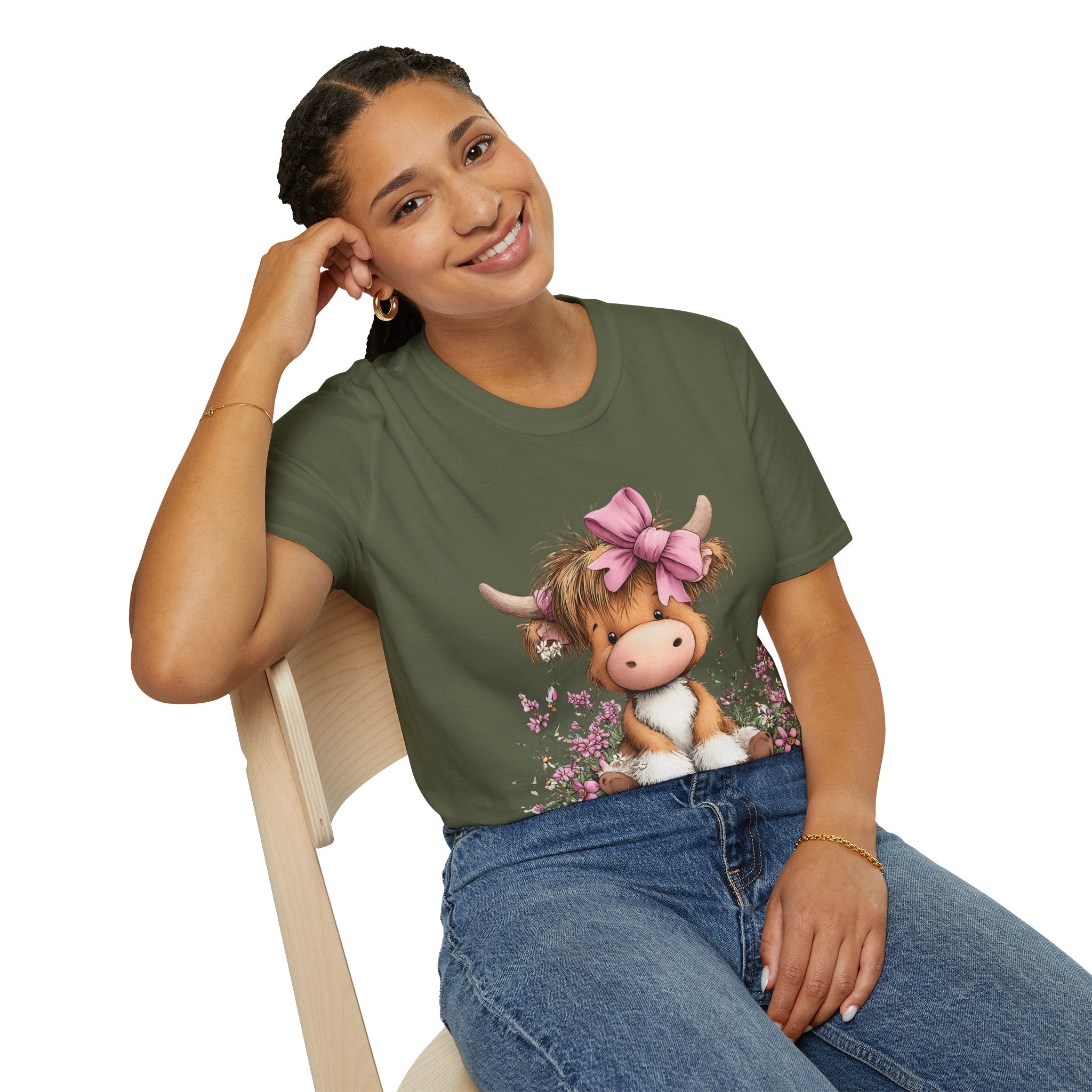 Cute Highland Cow Tee — Pink Bow Calf T-Shirt